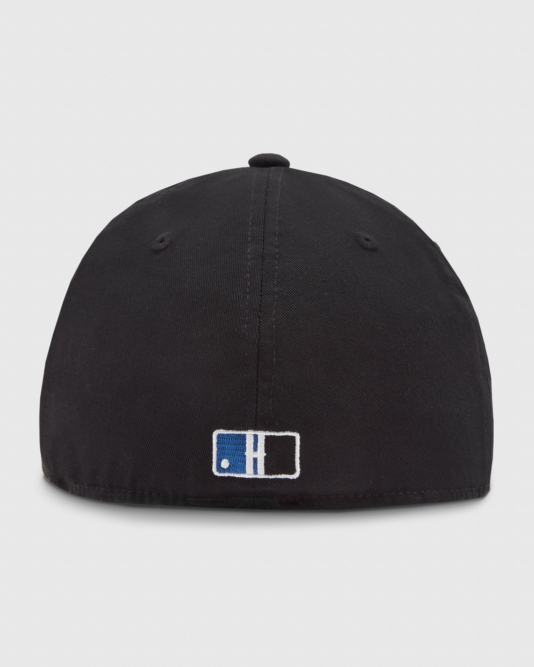 Stadium V2 Fitted Cap - Black/Azure Blue/White