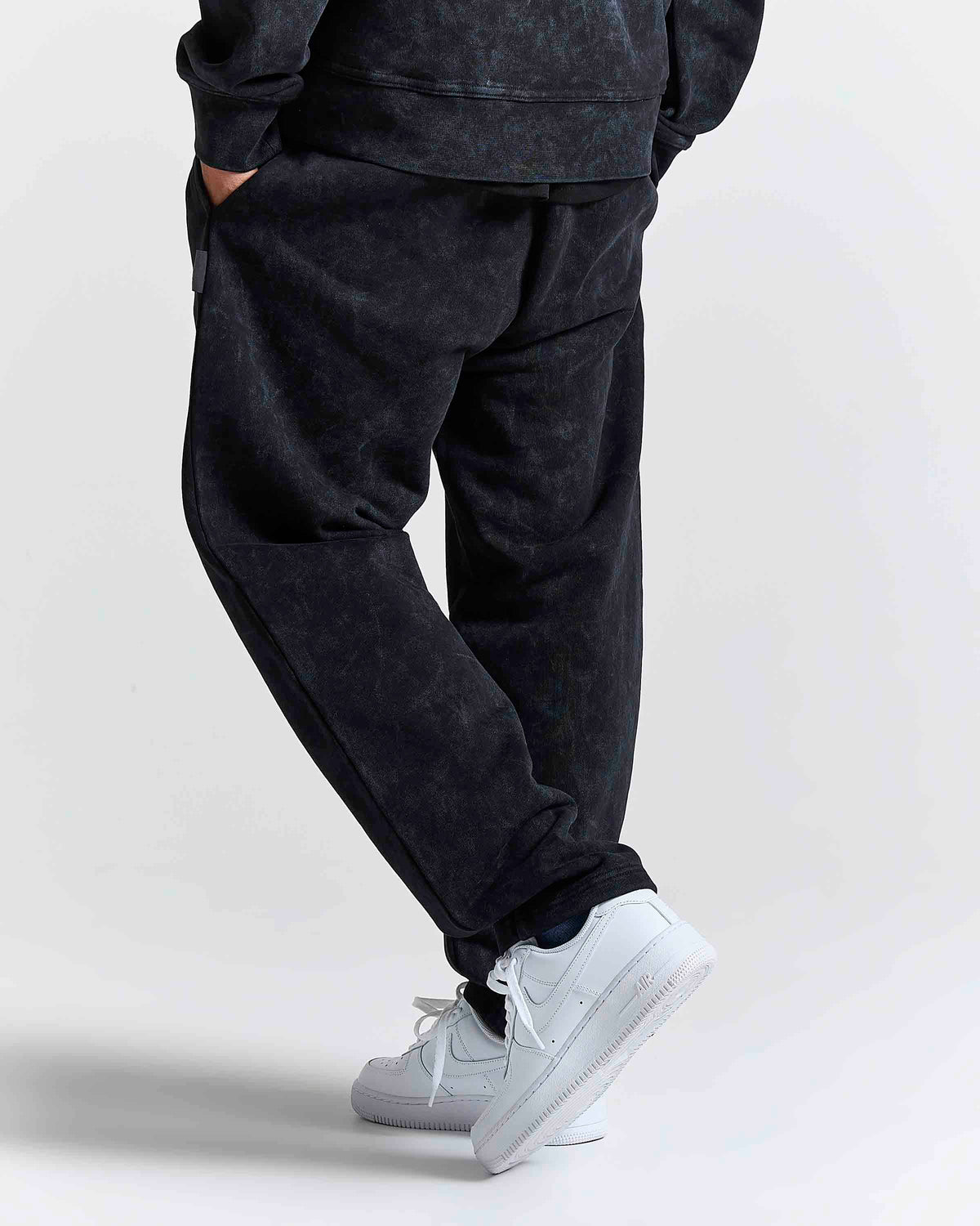 Nocturn Oversized Jogger - Black/White