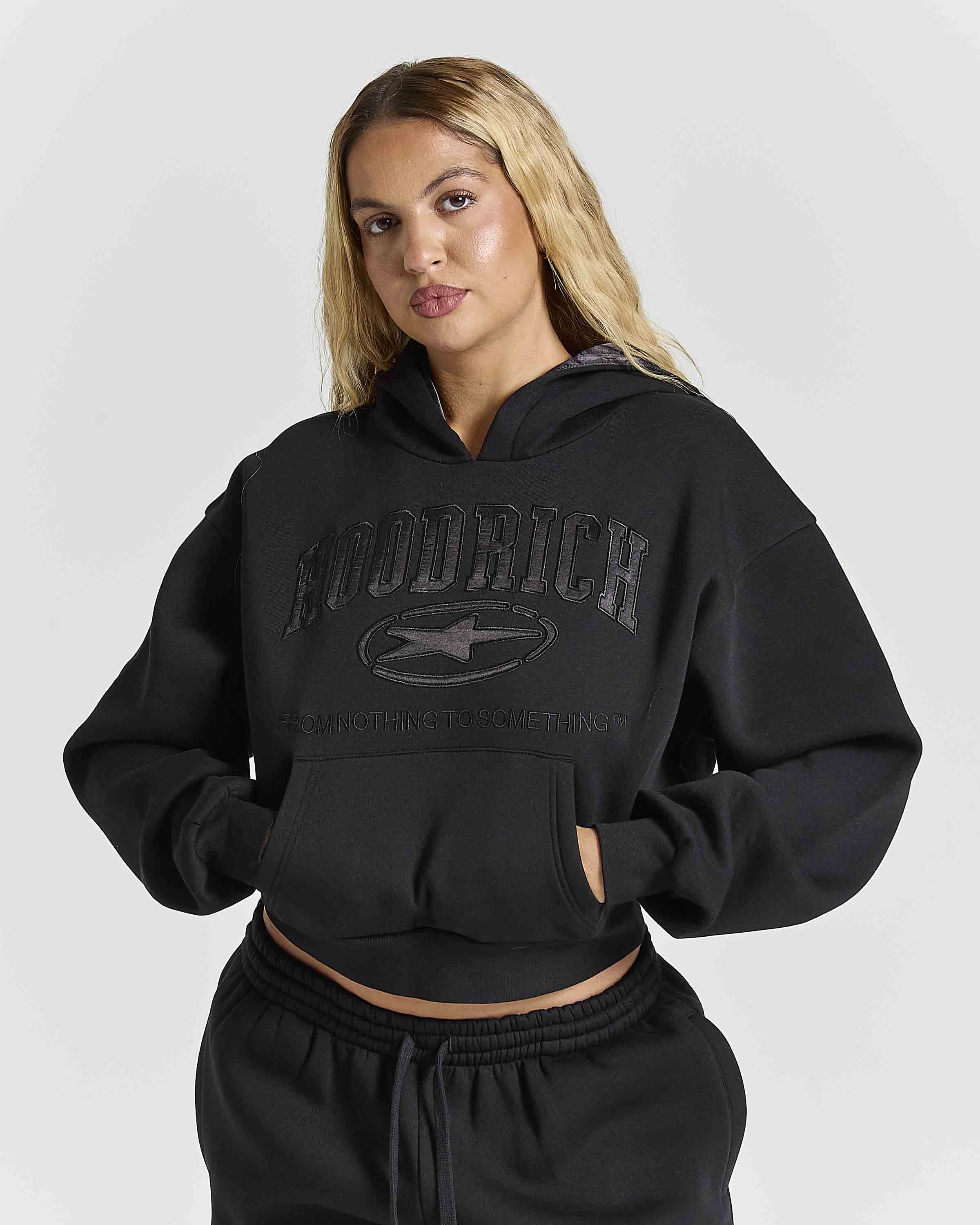 Women's Aegis Cropped Hoodie - Black