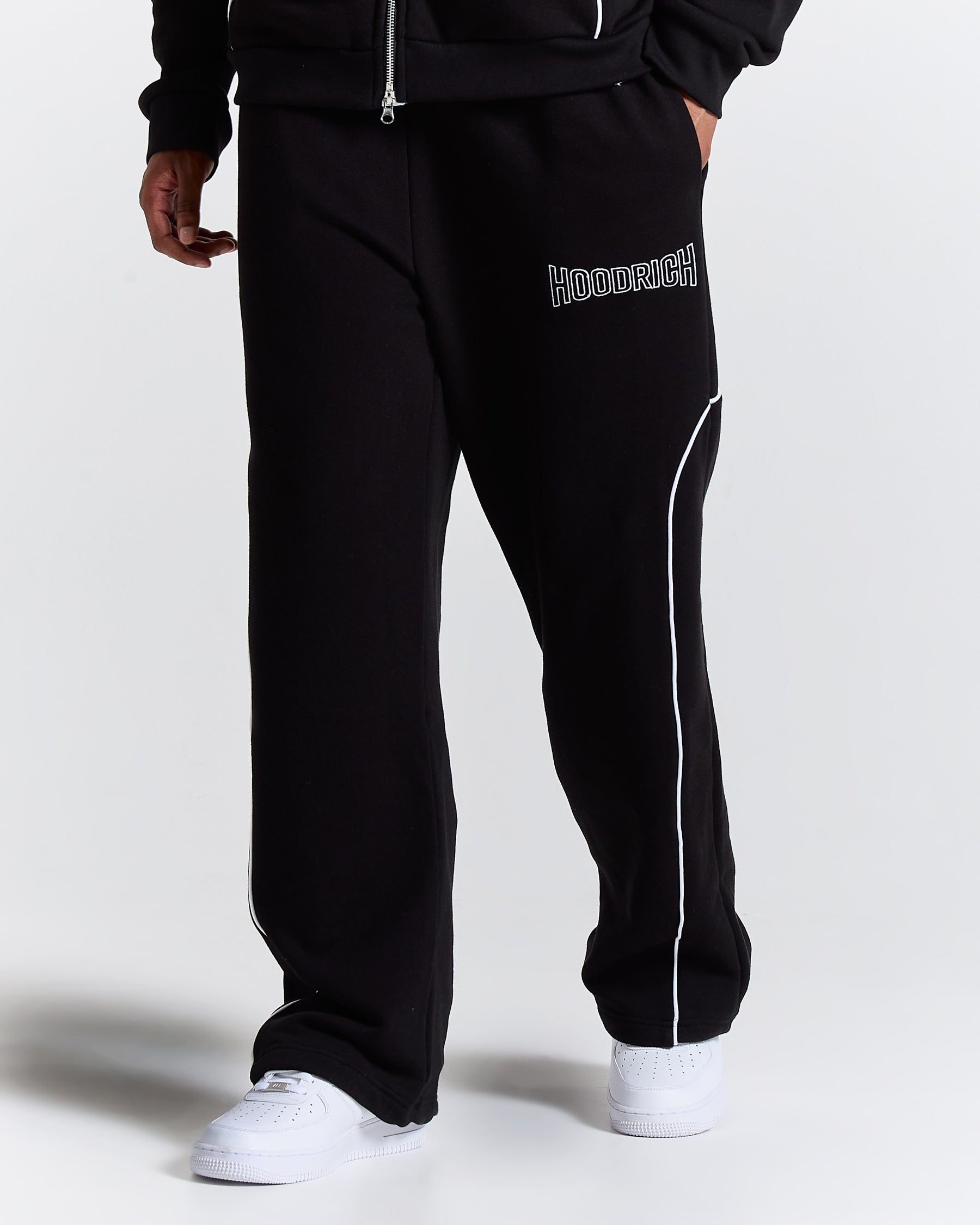 Trace Oversized Jogger - Black