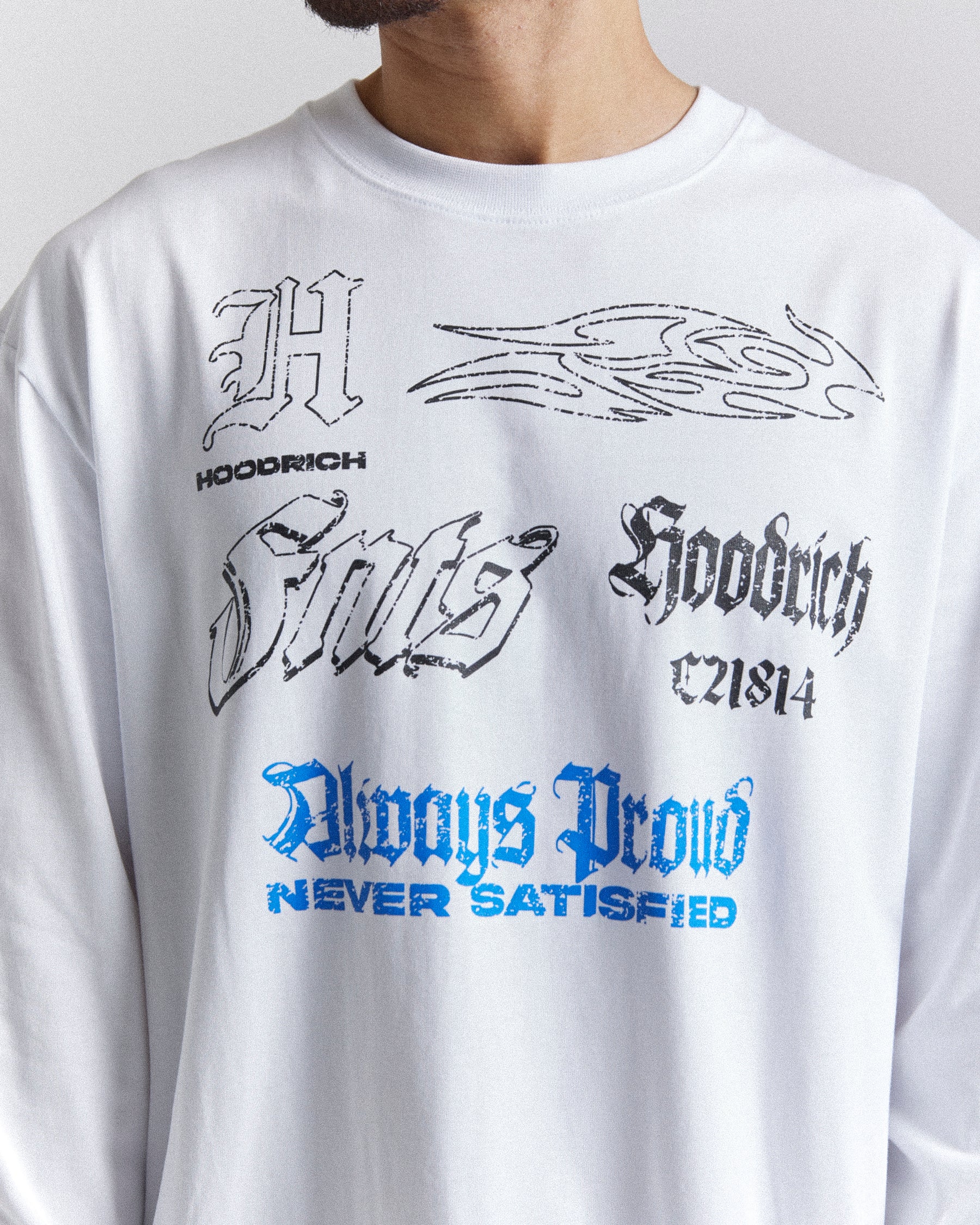 Blaze Oversized Long Sleeve T-Shirt - White/Black/Blue