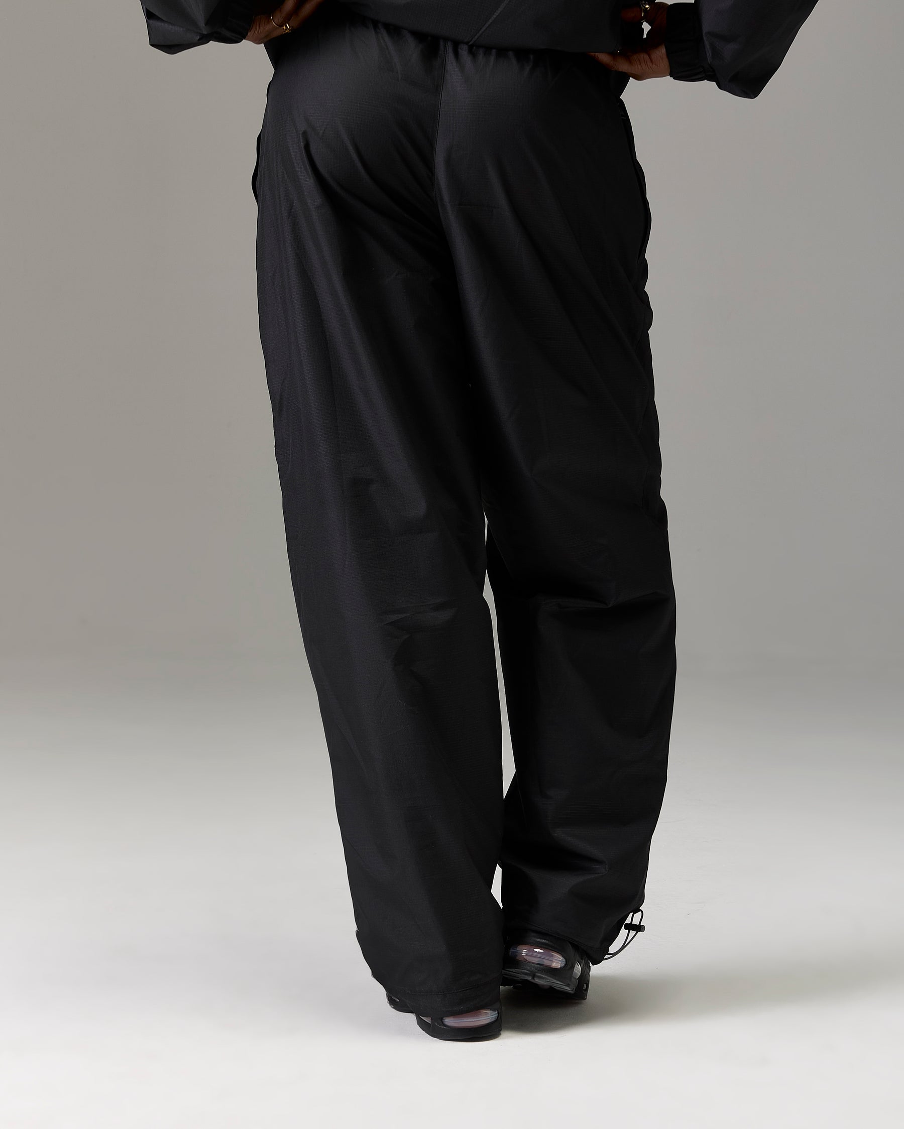 The Winners Circle Ripstop Woven Pant - Black/White