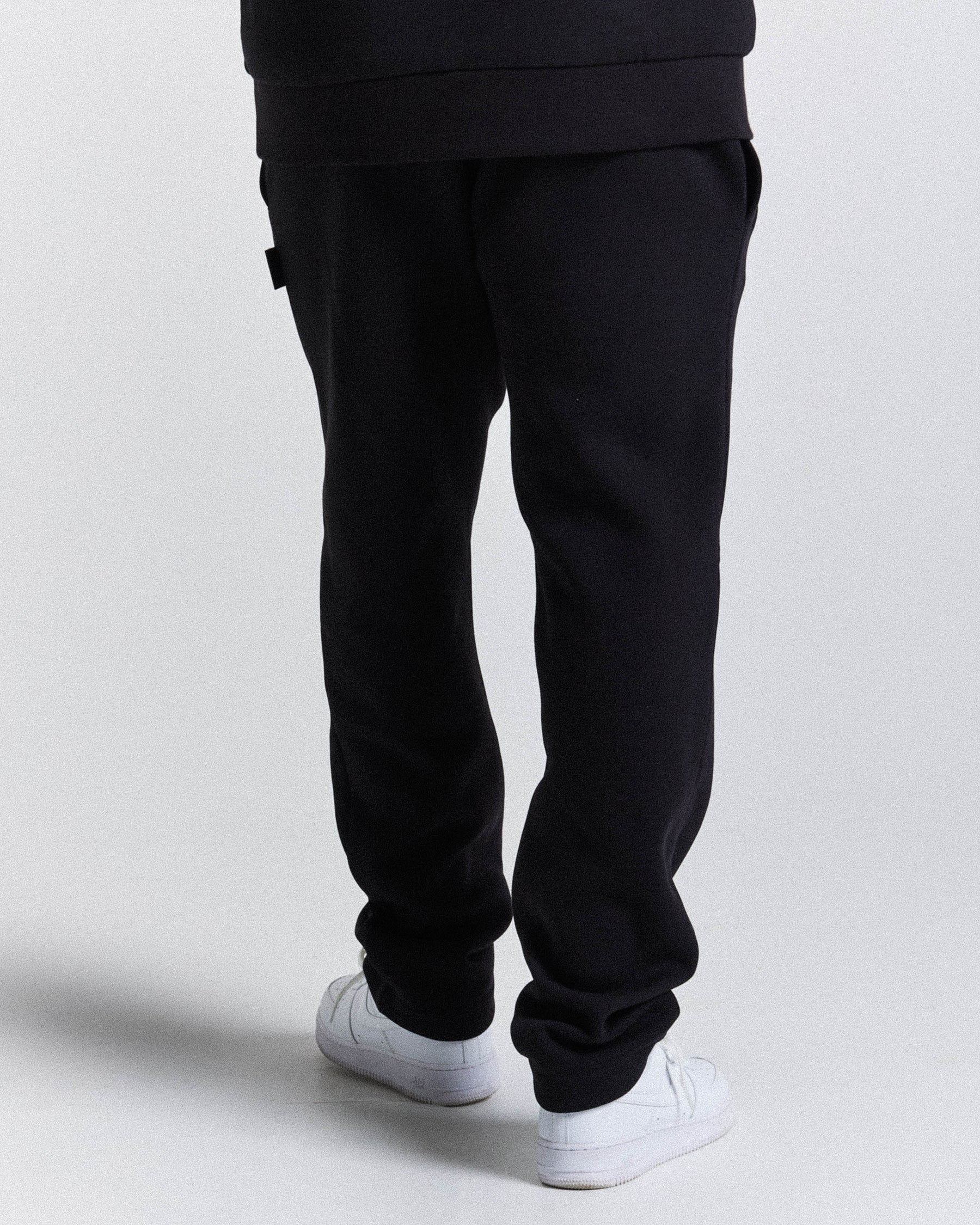 Chromatic Joggers - Black/Chromatic