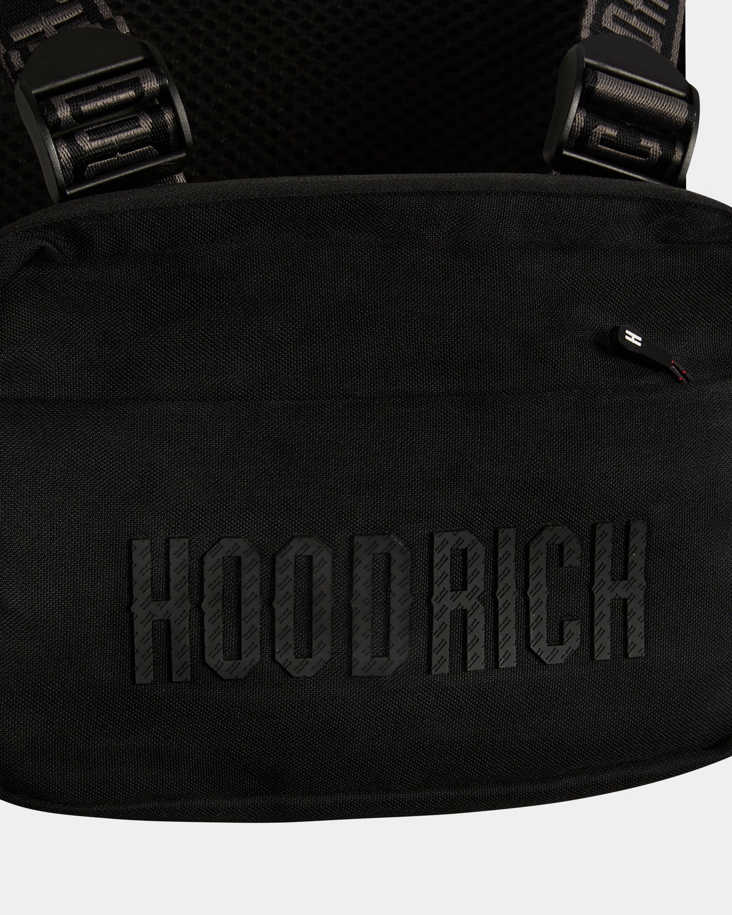 Core Chestbag - Black